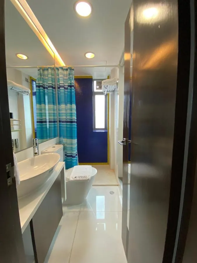Knight On Wyndham Apartment Hong Kong 4*,
